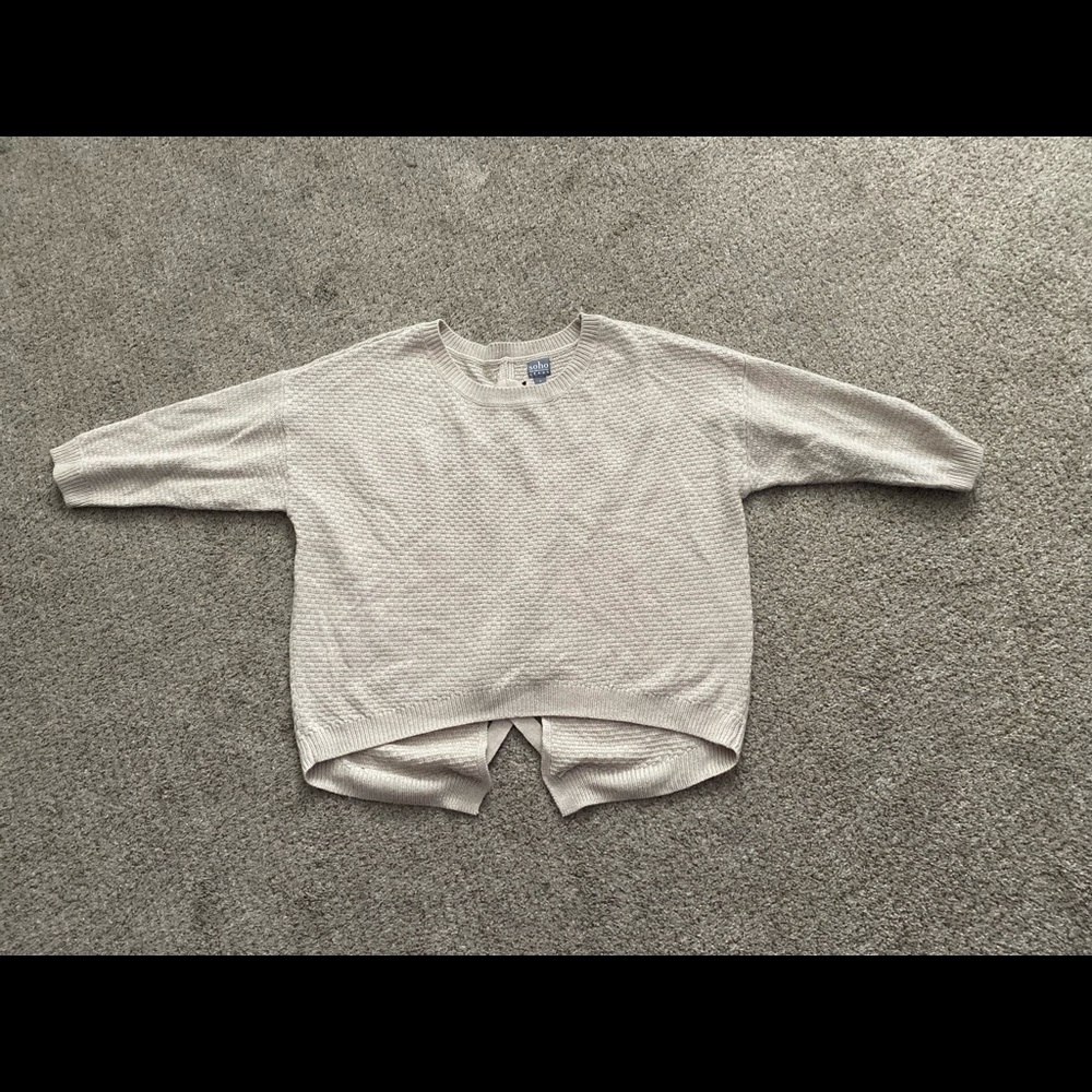 NWOT Lace-Up Back Hi-Lo Sweater